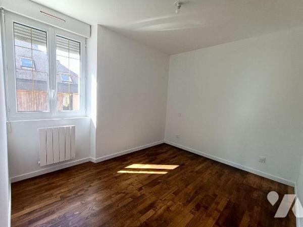 NOUVEAUTE ET EXCLUSIVITE TRENTE CINQ NOTAIRES : MAISON/ APPARTEMENT T3 - 49.07 M²- centre ville...