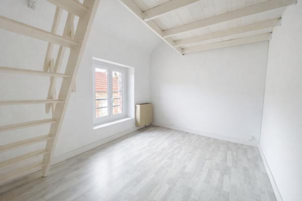 CREPY EN VALOIS -  3 pièce(s) 66.84 m2