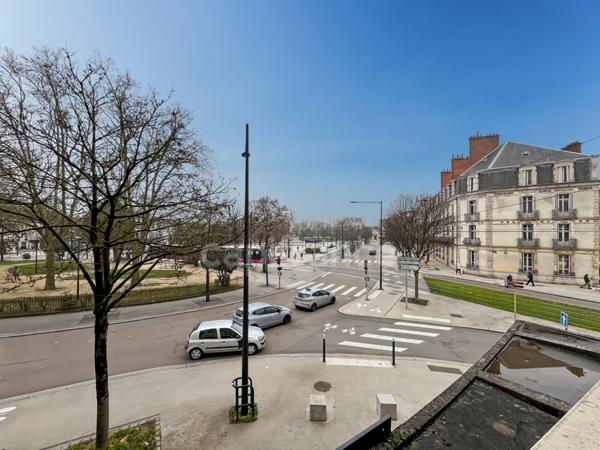 Magnifique T4 de 88 m² - DIJON REPUBLIQUE