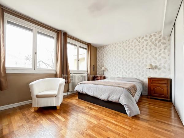 Magnifique T4 de 88 m² - DIJON REPUBLIQUE