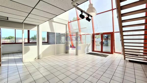 Location Bureau 31 pièces 1062 m2 à Albi