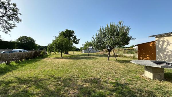 A vendre propriété de 7 appartements  a Lacroix St Ouen