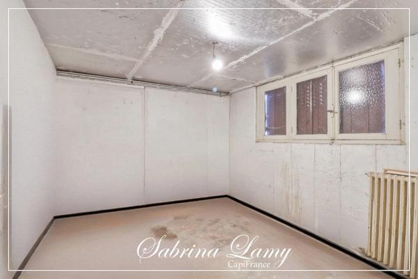 Maison à vendre 5 pièces ORBAIS L'ABBAYE (51) 90m² - type 5 - sous-sol total - 1308m²