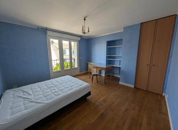 Maison Saint Brieuc 8 pièce(s) 179 m2