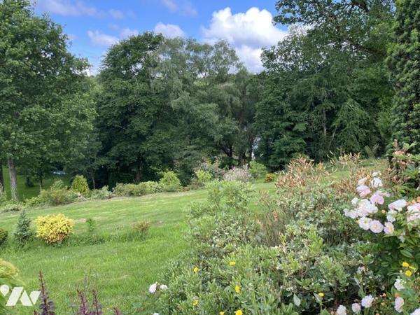 LONGERE MUR DE BRETAGNE