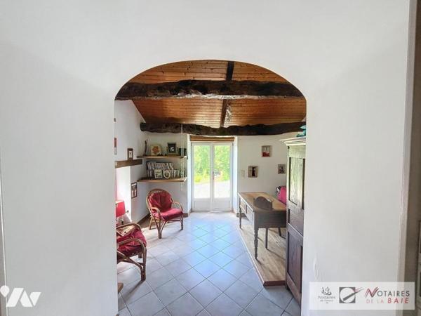 LONGERE MUR DE BRETAGNE