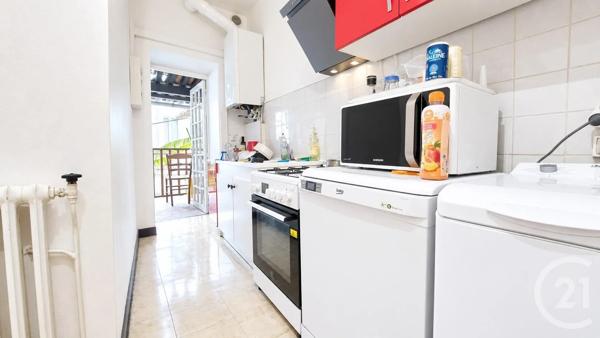 Appartement T4 à vendre  4 pièces - 104 m 2   LIMOUX  - 11
