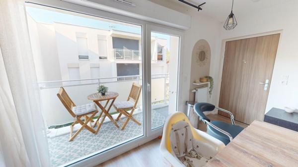 Appartement Romainville 3 pièce(s) 64.05 m2