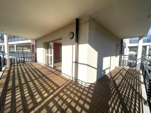 Ferney-Voltaire (01210) Appartement 3 chambres - Grande terrasse et centre