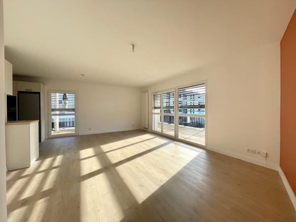 Ferney-Voltaire (01210) Appartement 3 chambres - Grande terrasse et centre