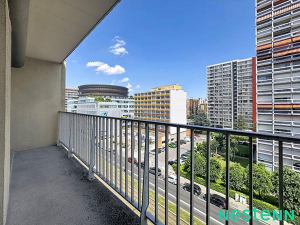 A Louer - Appartement lumineux avec balcon et vue dégagée