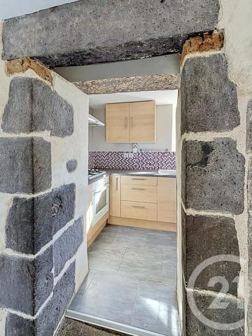 Maison à vendre  5 pièces - 103,40 m 2   ENVAL  - 63