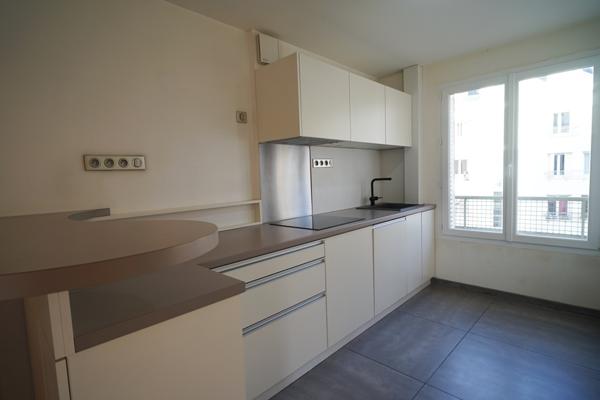 T3-4 77 m² Quartier HALLES CHAMBÉRY Chambéry (73000)