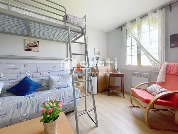 Charmante propriété avec maison et gîte, proche du port.