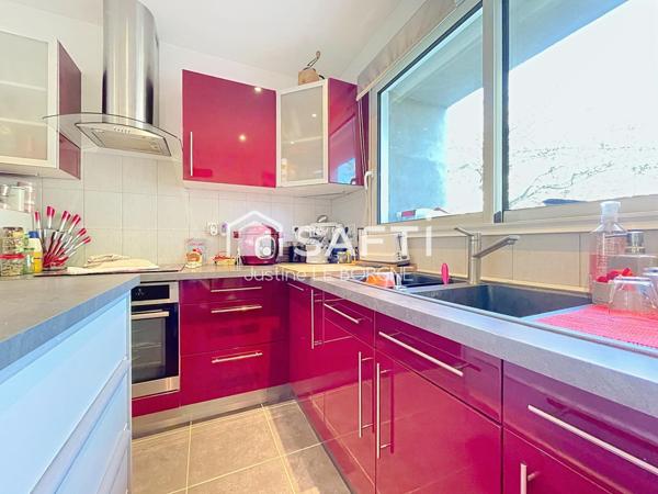 Charmante propriété avec maison et gîte, proche du port.