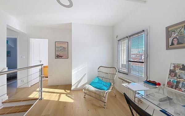 Maison à vendre    6 pièces • 155 m2 Anglet