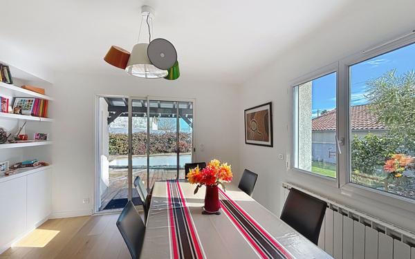 Maison à vendre    6 pièces • 155 m2 Anglet
