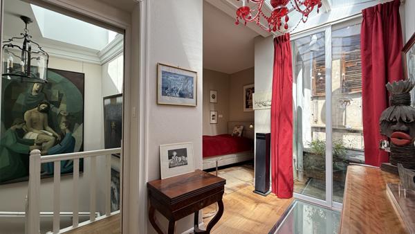 Vichy (03200) Vente en Nue-Propriété par Monsieur 88 ans et Monsieur 77 ans - Maison rénovée, Vichy Opéra.