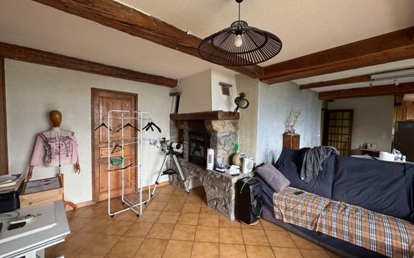 Maison à vendre    6 pièces • 171,95 m2 Embrun