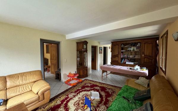 Maison à vendre    6 pièces • 171,95 m2 Embrun