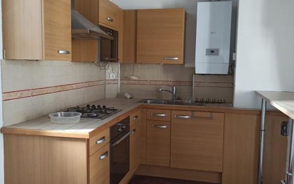 Appartement à louer    3 pièces •  Tours