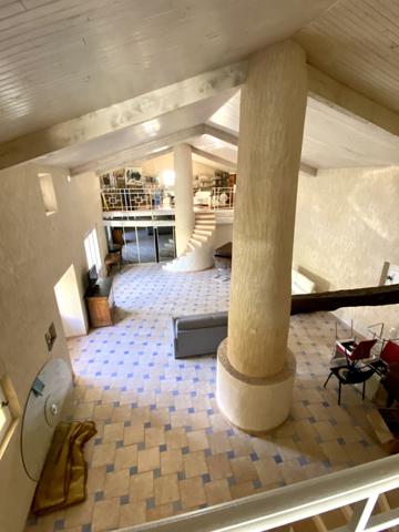 Moustiers-Sainte-Marie (04360) Idéal pour une grande famille ou chambres d'hôtes.