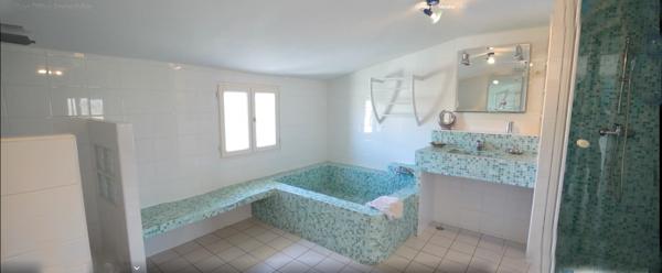 Moustiers-Sainte-Marie (04360) Idéal pour une grande famille ou chambres d'hôtes.