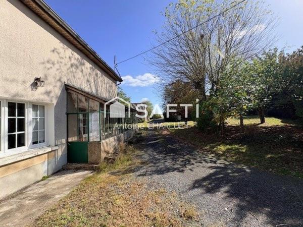 Maison 68m² - 4 hectares de terrain - hangar et nombreuses dépendances