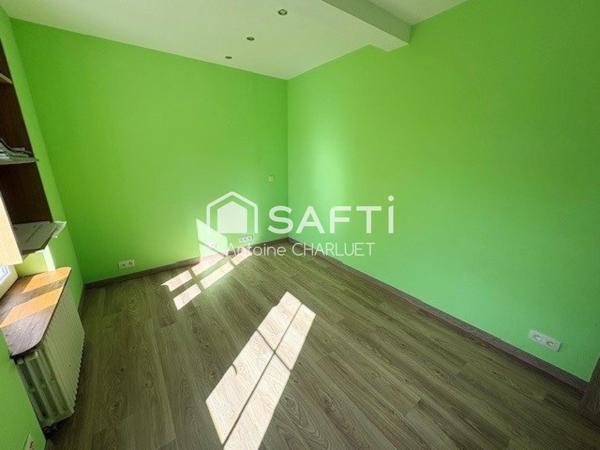 Maison 68m² - 4 hectares de terrain - hangar et nombreuses dépendances