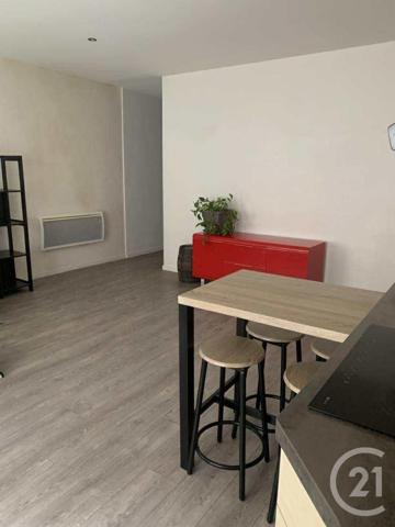 Appartement F3 à vendre  3 pièces - 79,70 m2 PONTARLIER - 25
