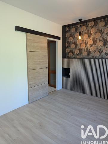 Maison à vendre 5 pièces 120 m² Saint-Seurin-sur-l'Isle