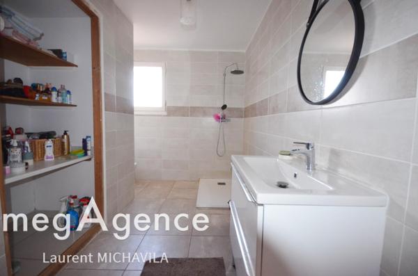 Maison à BEZIERS, 34500 - 8 pièces 189m²