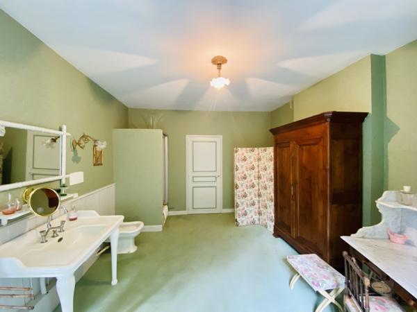 Maison 11 pièces - 400 m² Exclusivité efficity