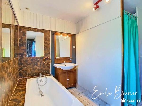 Maison de 98m², beau jardin et sous-sol complet