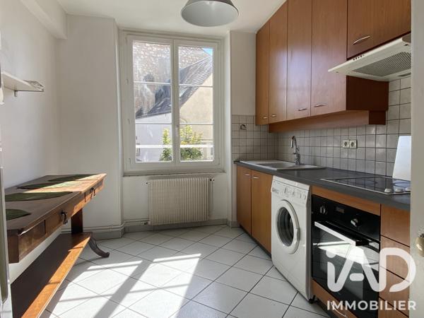 Location appartement 3 pièces 71 m² Orléans