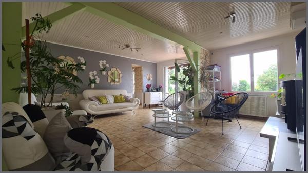 Maison à LE PIN, 79140 - 8 pièces 117m²