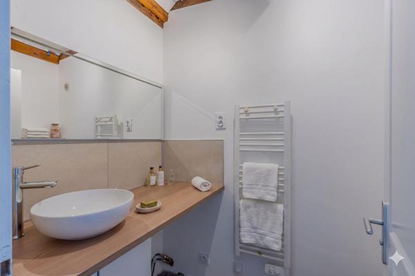 Appartement rénové situé intramuros à Guérande