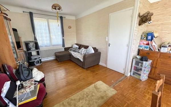 Maison à vendre    6 pièces •  Saintry-sur-Seine