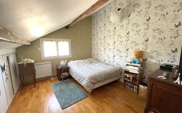 Maison à vendre    6 pièces •  Saintry-sur-Seine