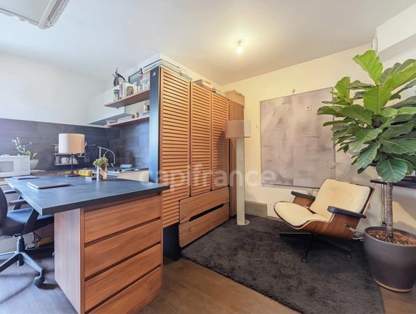 Cabinet / bureau - Thiais, à 1 min à pied du tram, place de stationnement - Idéal profession libérale