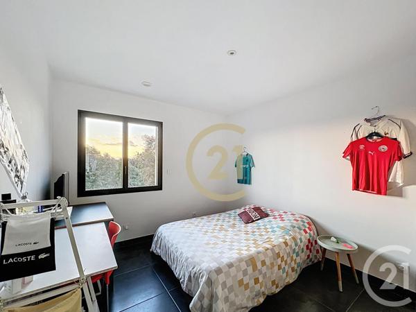 Maison à vendre  6 pièces - 182,95 m2 UZES - 30