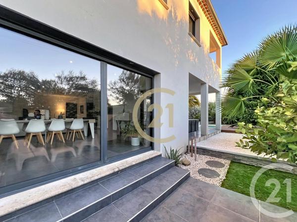 Maison à vendre  6 pièces - 182,95 m2 UZES - 30