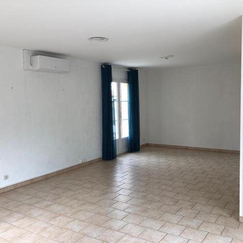 Maison à MONTAMISE, 86360 - 6 pièces 156m²