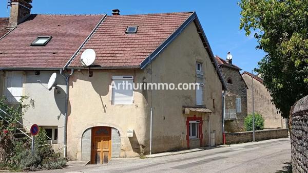 Location                                                      Maison de village
                        
                     3 pièces                      62 m2                     à Macornay