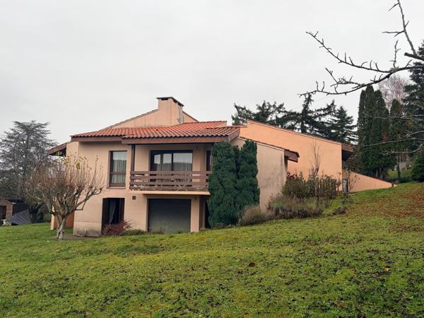 Maison 7 pièces -140 m² hab