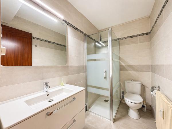 Type 1 33M2 DERNIER ETAGE