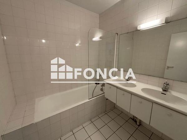 Location Appartement 3 pièces 79.62 m² - 11 RUE DES PARADOUX Toulouse 31000