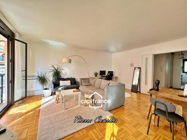 Appartement en résidence séniors à vendre 3 pièces LYON 7EME ARRONDISSEMENT (69)