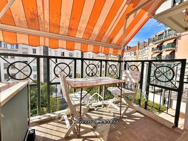 Appartement en résidence séniors à vendre 3 pièces LYON 7EME ARRONDISSEMENT (69)