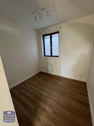 Appartement à louer 2 pièces 28.38m² Valenciennes (59300)